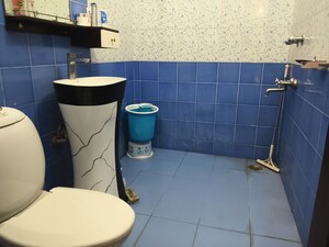 Team Area in 4 BHK Independent House at Sector 13 – for Rent
