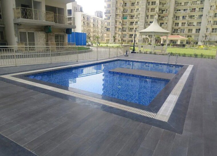 Swimming Pool, pareena-micasa 2.5 Bedroom 1245 Sq.Ft. Apartment In Sector 68 Gurgaon 10544177