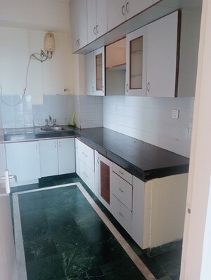 Kitchen in 2 BHK Apartment at DLF Regency Park I, Dlf Phase iv – for Sale