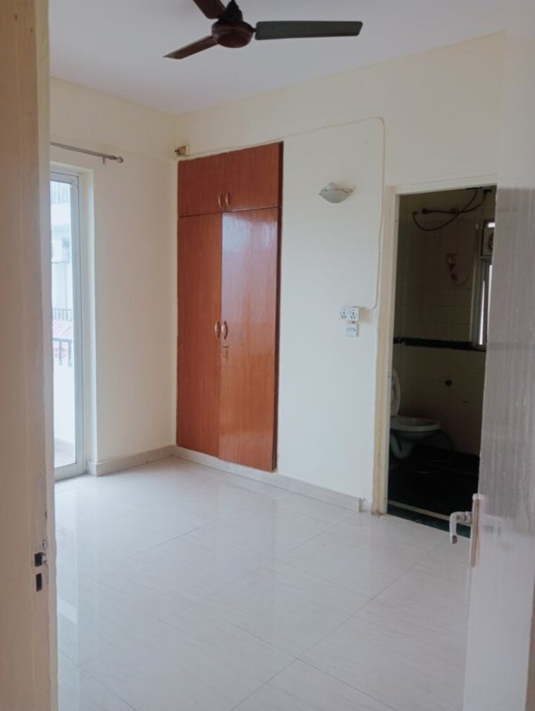 Room, dlf-regency-park-i 2 Bedroom 1105 Sq.Ft. Apartment In Dlf Phase iv Gurgaon 10544175