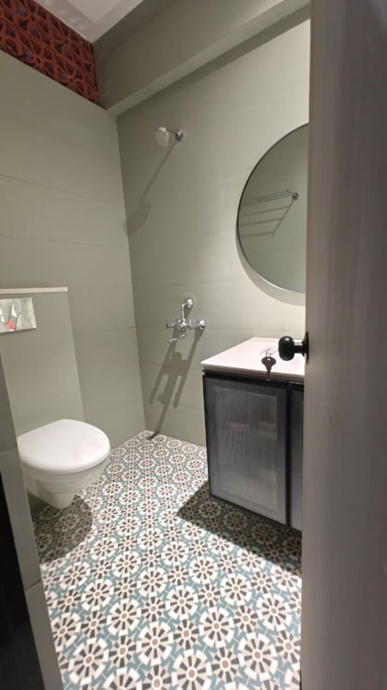 Bathroom, suleman-chambar-apartments 2 Bedroom 1000 Sq.Ft. Apartment In Colaba Mumbai 10544213