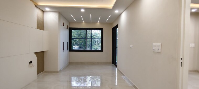 Room, parklands 3 Bedroom 2250 Sq.Ft. Builder Floor In Sector 85 Faridabad 10544188