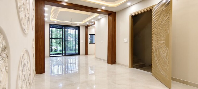 Room, parklands 3 Bedroom 2250 Sq.Ft. Builder Floor In Sector 85 Faridabad 10544188