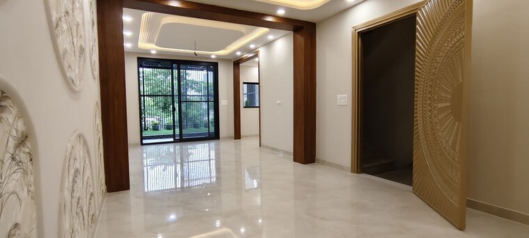 Room, parklands 3 Bedroom 2250 Sq.Ft. Builder Floor In Sector 85 Faridabad 10544188