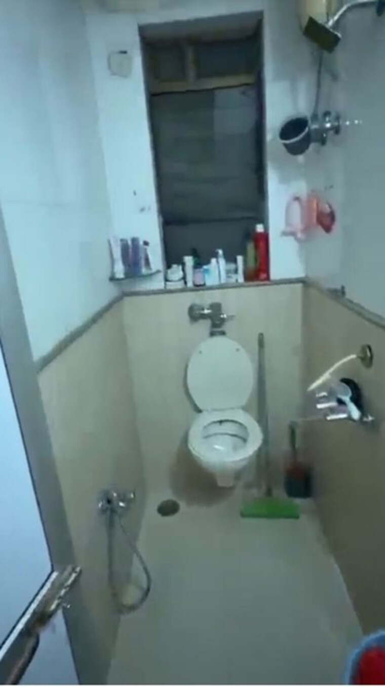 Bathroom, blue-bell-chembur 1 Bedroom 559 Sq.Ft. Apartment In Chembur Mumbai 10544200