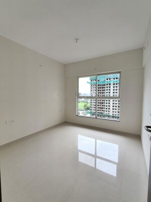 Room in 3 BHK Apartment at Pride Purple Park Astra, Hinjewadi – for Rent
