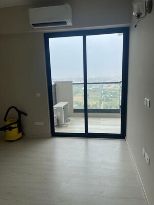 Room in 2 BHK Apartment at M3M Heights, Sector 65 – for Rent
