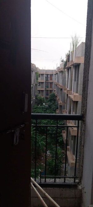Balcony in 1 BHK Apartment at Sector 10 Greater Noida – for Sale