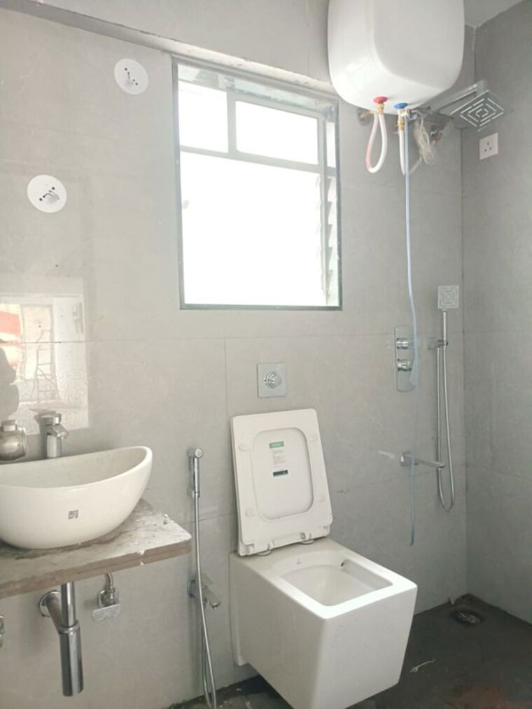Bathroom, sahakar nagar Commercial Office Space 2400 Sq.Ft. In Sahakar Nagar Pune 10544308
