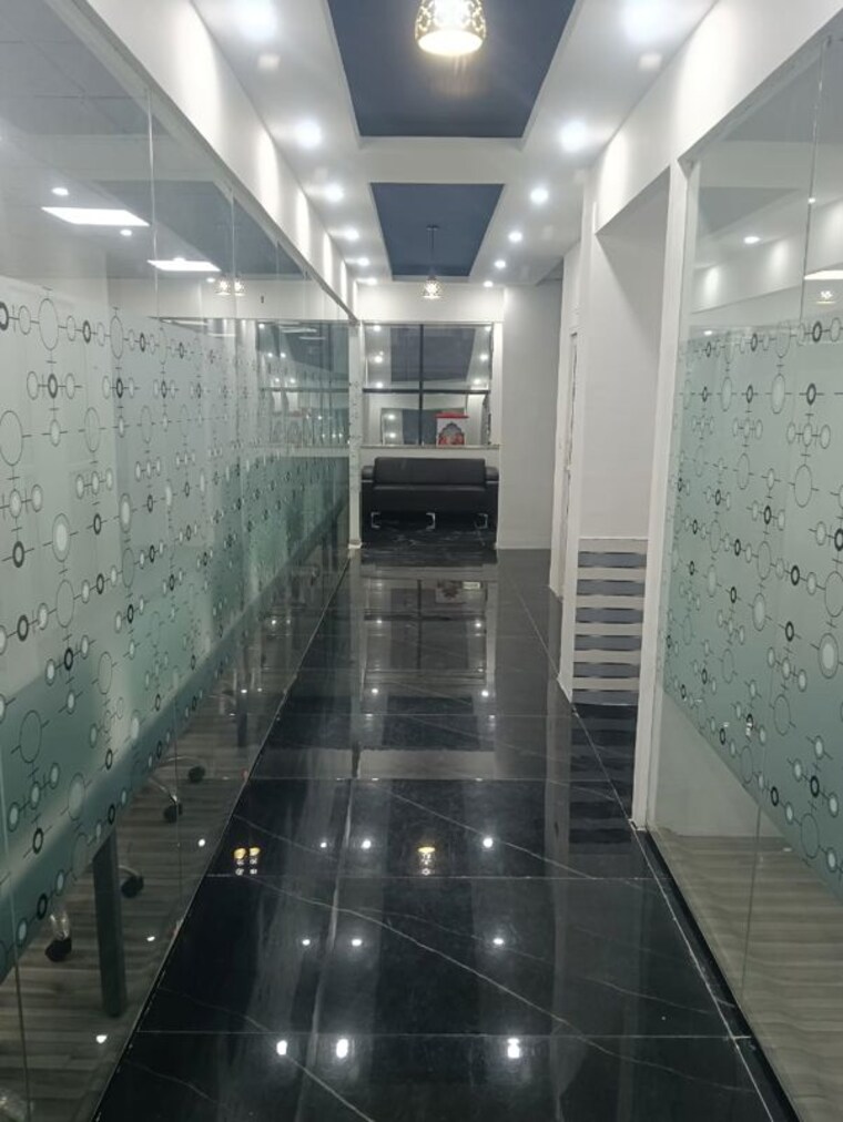 undefined, sector 63 Commercial Office Space 800 Sq.Ft. In Sector 63 Noida 10544317