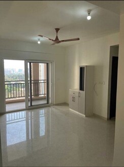 2 BHK + Prayer Room Apartment For Rent in DSR Parkway