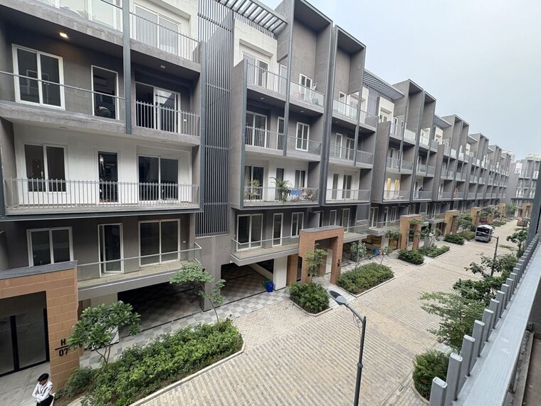 Exterior View, smart-world-orchard 3.5 Bedroom 1650 Sq.Ft. Apartment In Sector 61 Gurgaon 10544323