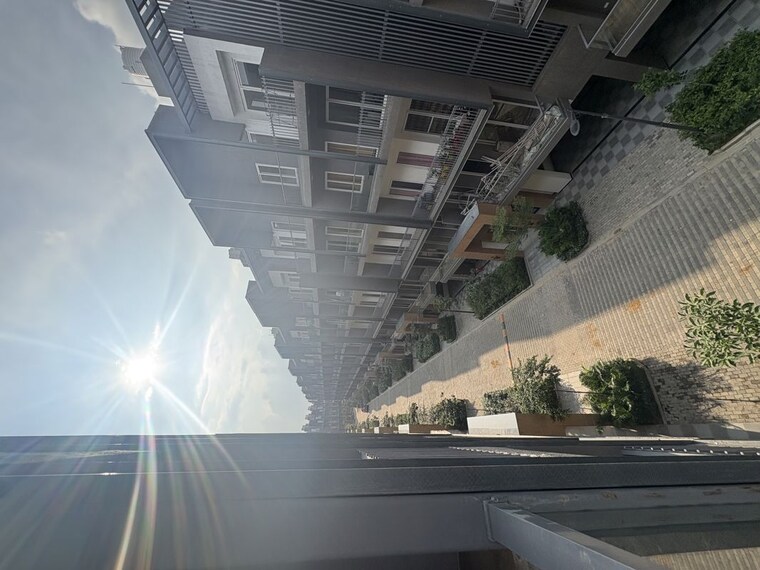 Balcony, smart-world-orchard 3.5 Bedroom 1650 Sq.Ft. Apartment In Sector 61 Gurgaon 10544323