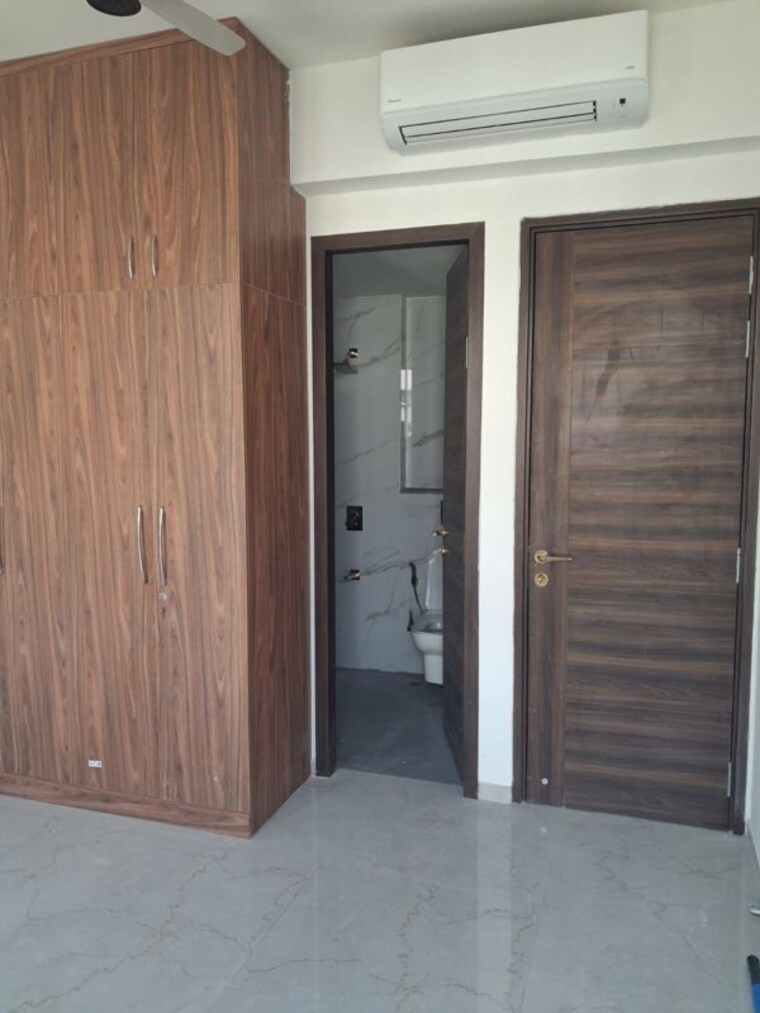 Room, smart-world-orchard 3.5 Bedroom 1650 Sq.Ft. Apartment In Sector 61 Gurgaon 10544323