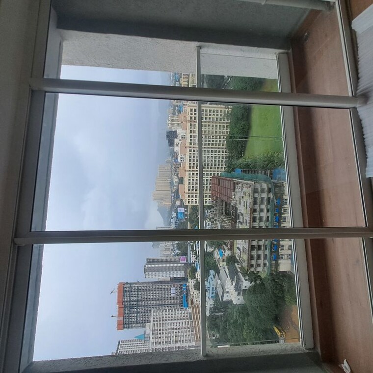 Balcony, embassy-one-thane 3.5 Bedroom 1205 Sq.Ft. Apartment In Panch Pakhadi Thane 10544302