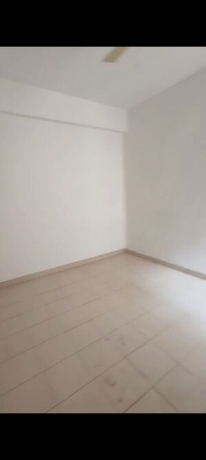 Room in 3 BHK Apartment at Emenox Brave Hearts, Raj Nagar Extension – for Sale