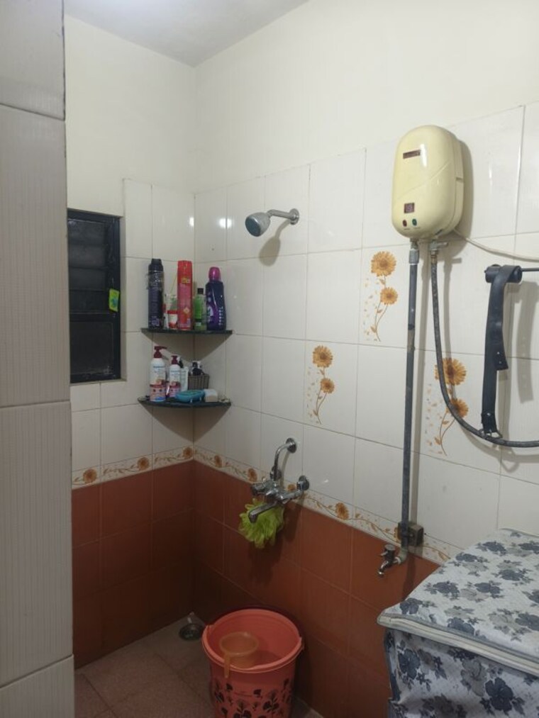 Bathroom, tejaswini-society 1 Bedroom 600 Sq.Ft. Apartment In Aundh Pune 10544378