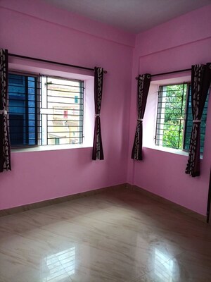 Bedroom in 2 BHK Apartment at Jadavpur – for Rent
