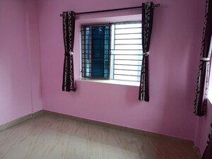 Bedroom in 2 BHK Apartment at Jadavpur – for Rent