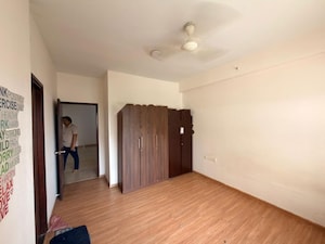 Room in 2 BHK Apartment at Lodha Meridian, Kukatpally – for Rent