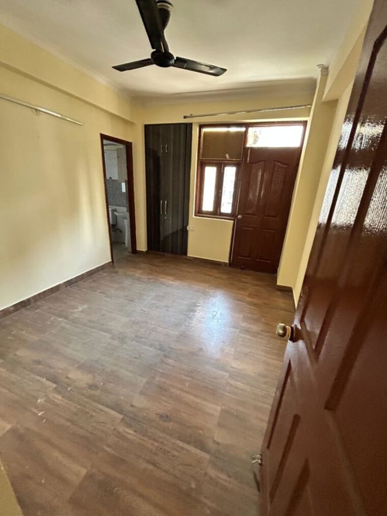 Room, lr-bluemoon-homes 4 Bedroom 1925 Sq.Ft. Apartment In Raj Nagar Extension Ghaziabad 10544399