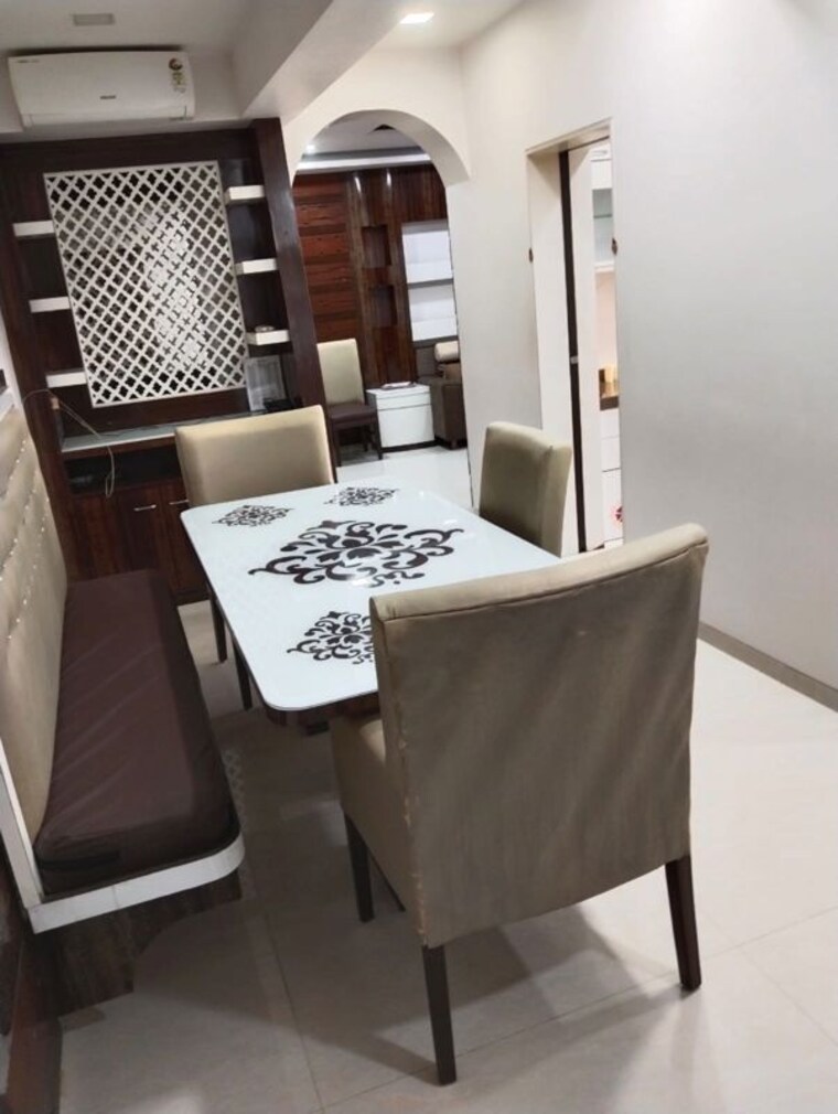 Dining area, evershine-grandeur 3 Bedroom 110 Sq.Ft. Apartment In Malad West Mumbai 10544409