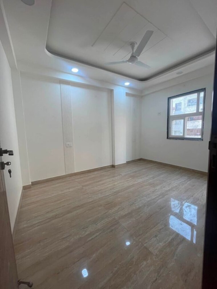 Room, saket 3 Bedroom 900 Sq.Ft. Builder Floor In Saket Delhi 10544461