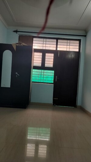 Room in 1 BHK Builder Floor at Saket – for Rent