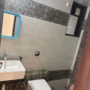 Team Area in 2 BHK Apartment at Kohinoor Sapphire, Tathawade – for Rent