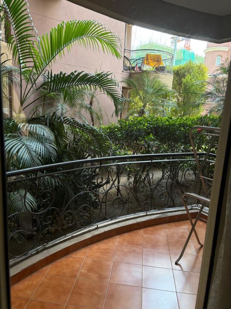 Balcony, omaxe-the-nile 3 Bedroom 1975 Sq.Ft. Apartment In Sector 49 Gurgaon 10544487