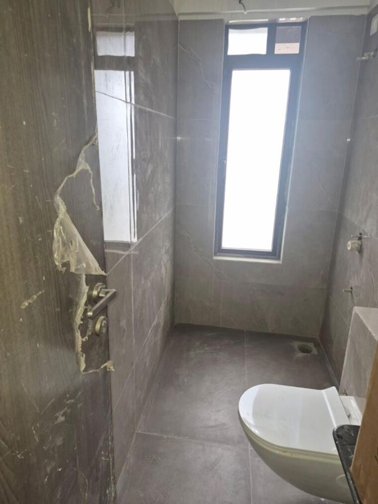 Bathroom, neo-akshaya-residency 2 Bedroom 620 Sq.Ft. Apartment In Borivali West Mumbai 10544514