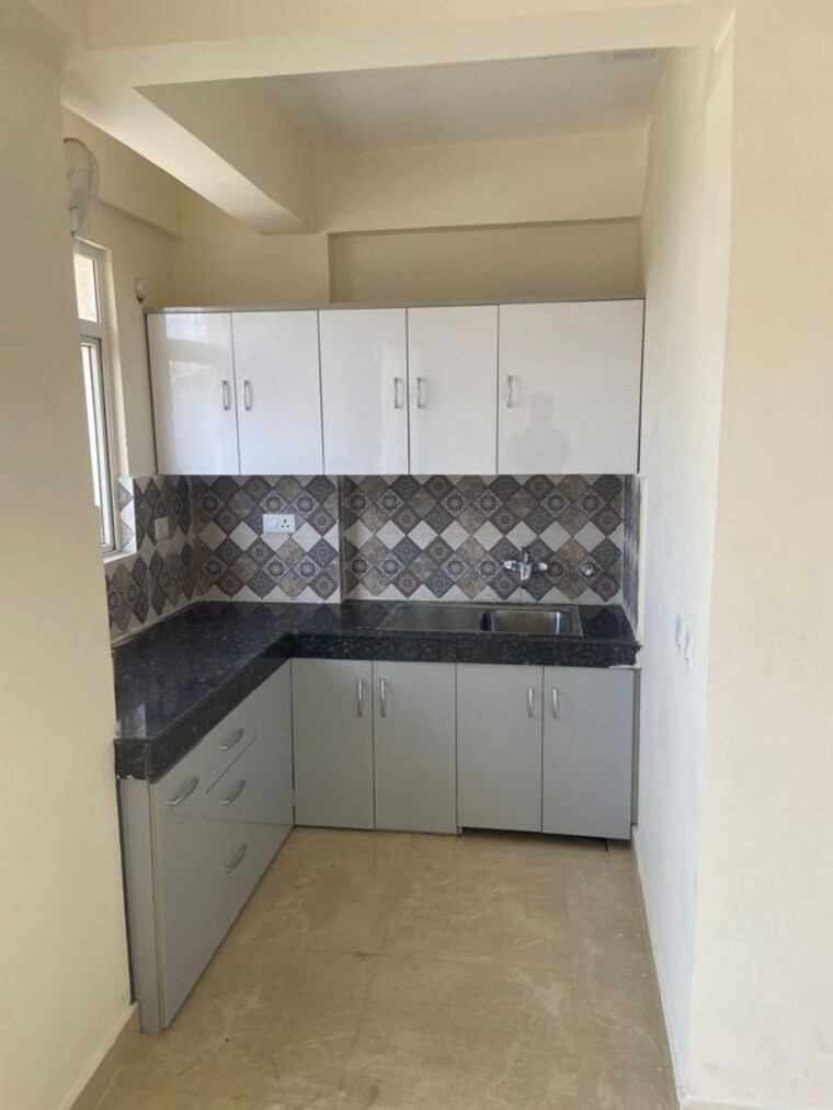 Kitchen, signature-global-park 2 Bedroom 822 Sq.Ft. Builder Floor In Sohna Sector 36 Gurgaon 10544516