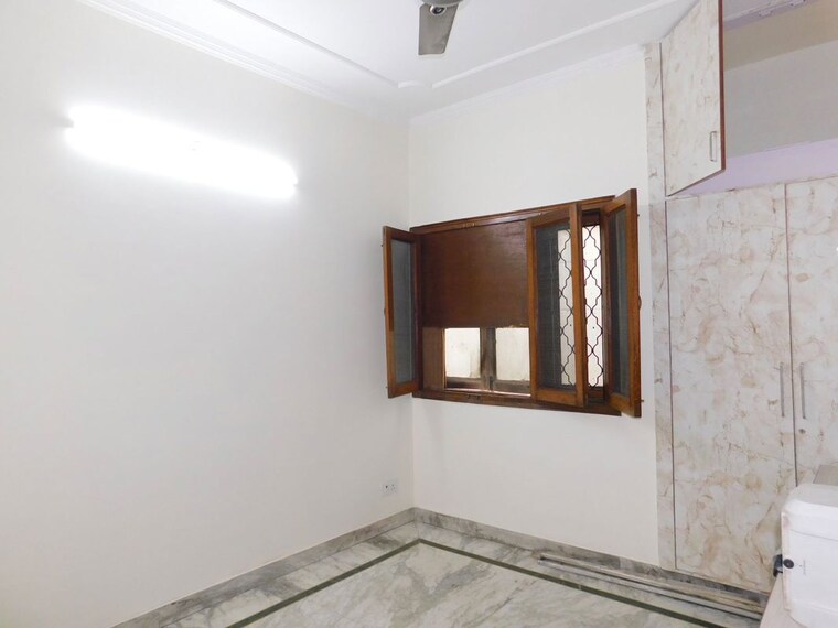 Room, greater kailash i 2 Bedroom 208 Sq.Ft. Builder Floor In Greater Kailash I Delhi 10544556