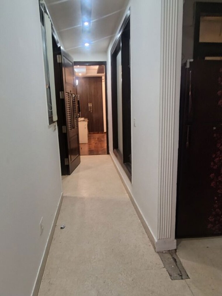 undefined, chittaranjan park 3 Bedroom 160 Sq.Yd. Builder Floor In Chittaranjan Park Delhi 10544585