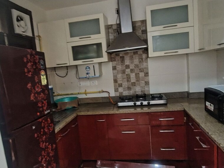 Kitchen, chittaranjan park 3 Bedroom 160 Sq.Yd. Builder Floor In Chittaranjan Park Delhi 10544585