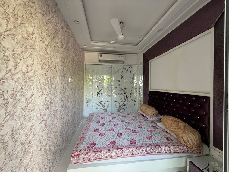 Bedroom, joy-white-house 5 Bedroom 5000 Sq.Ft. Apartment In Santacruz West Mumbai 10544592