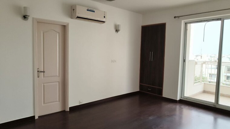 Room, bestech-park-view-spa-next 4 Bedroom 2650 Sq.Ft. Apartment In Sector 67 Gurgaon 10544607