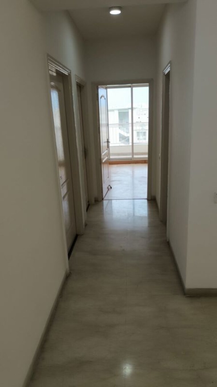 Room, bestech-park-view-spa-next 4 Bedroom 2650 Sq.Ft. Apartment In Sector 67 Gurgaon 10544607