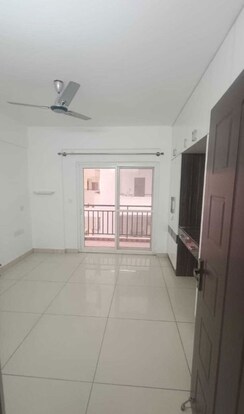 2 BHK + Prayer Room Apartment For Rent in Candeur Rise