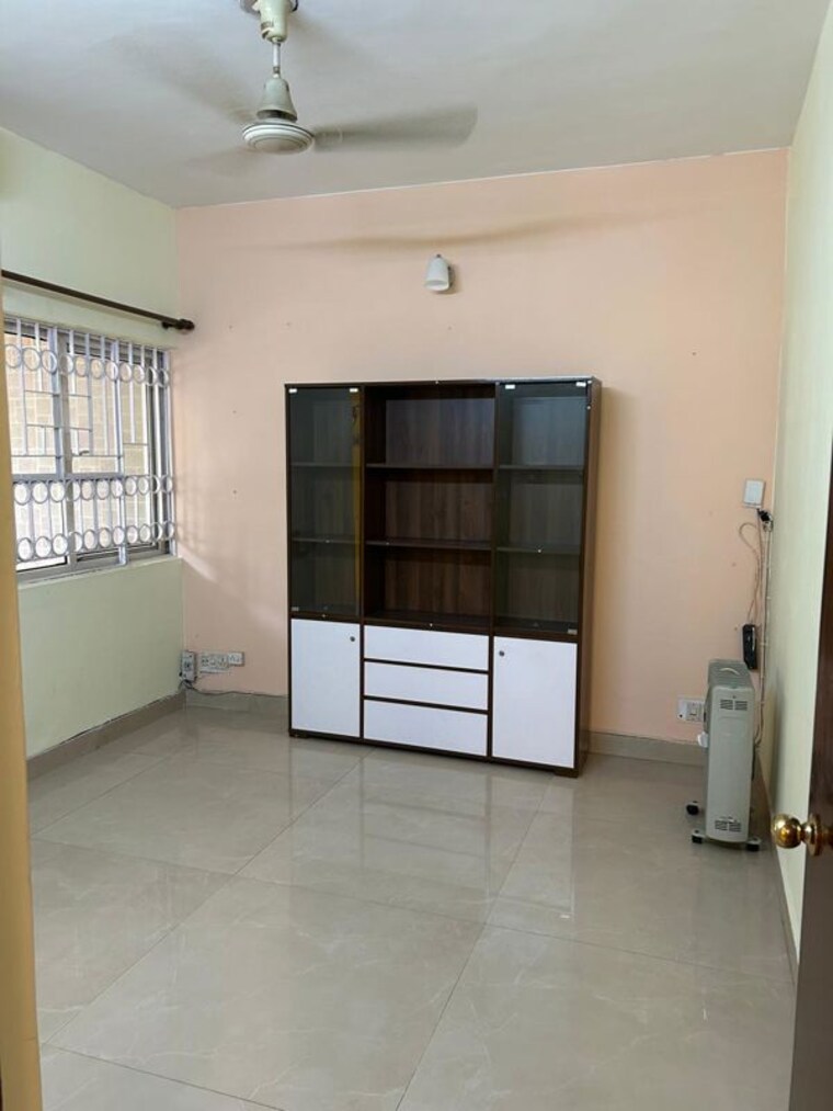 Bedroom, vasant kunj 3 Bedroom 1900 Sq.Ft. Apartment In Vasant Kunj Delhi 10544605