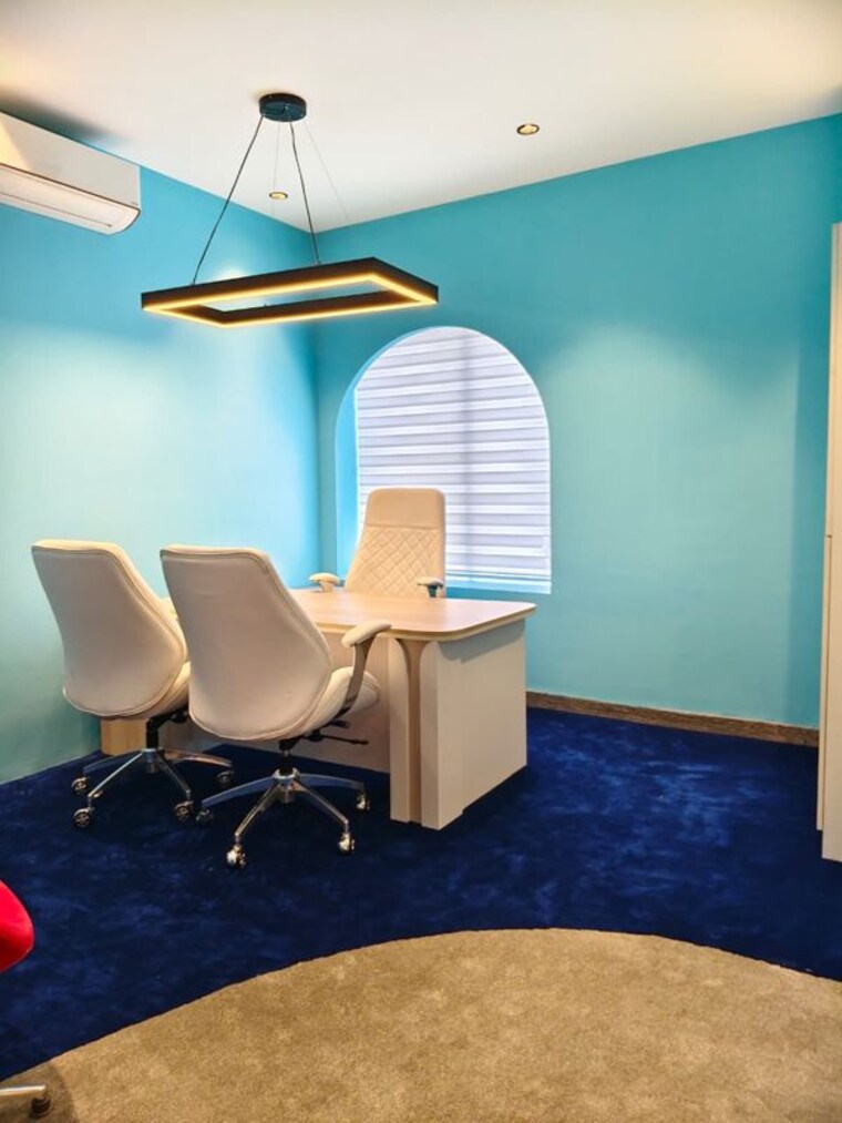 Bathroom, sector 6 Commercial Office Space 7500 Sq.Ft. In Sector 6 Noida 10544617