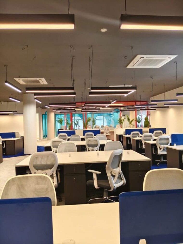 Team Area, sector 6 Commercial Office Space 7500 Sq.Ft. In Sector 6 Noida 10544617