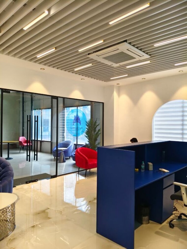 Team Area, sector 6 Commercial Office Space 7500 Sq.Ft. In Sector 6 Noida 10544617