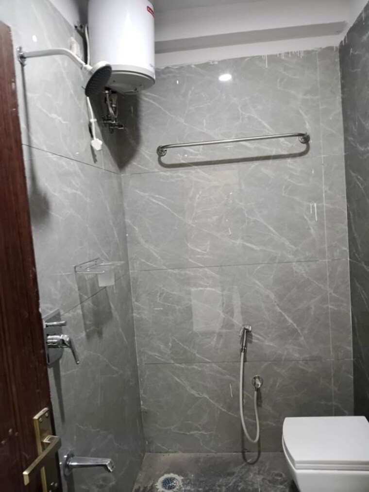 Bathroom, shanmukha-diamond-valley 2 Bedroom 1250 Sq.Ft. Apartment In Sri Ramachandra Nagar Vijayawada 10544596