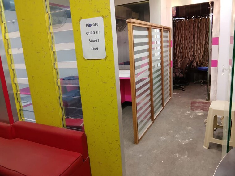 Other, reliable-business-centre Commercial Office Space 440 Sq.Ft. In Andheri West Mumbai 10544630