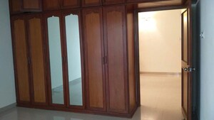 Bedroom in 3 BHK Apartment at Cooke Town – for Rent