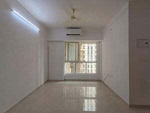 1 BHK Apartment For Rent in Lodha Amara, Kolshet Road