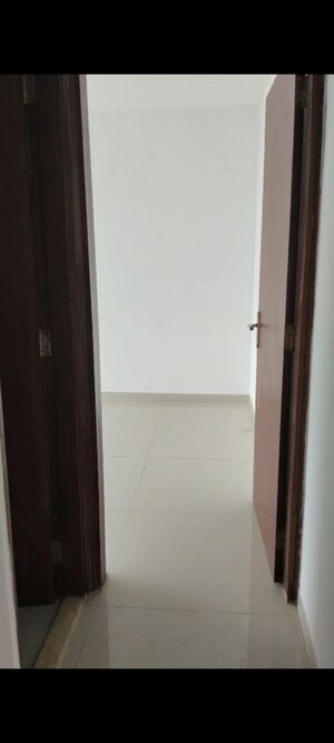 Room in 2 BHK Apartment at VKG Amazon, Andheri East – for Sale