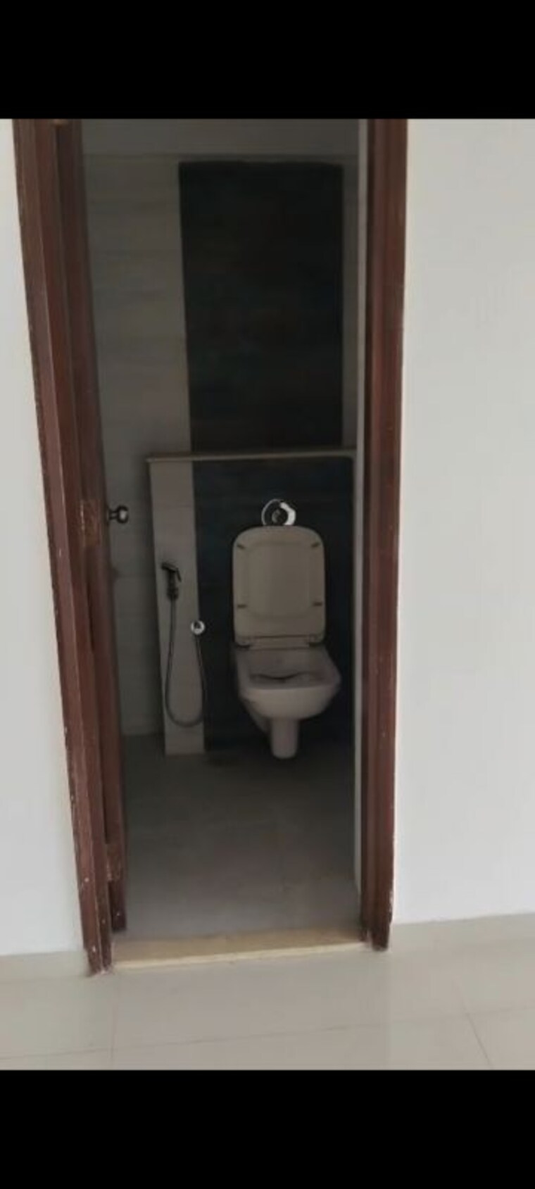 Bathroom, vkg-amazon 2 Bedroom 818 Sq.Ft. Apartment In Andheri East Mumbai 10544679
