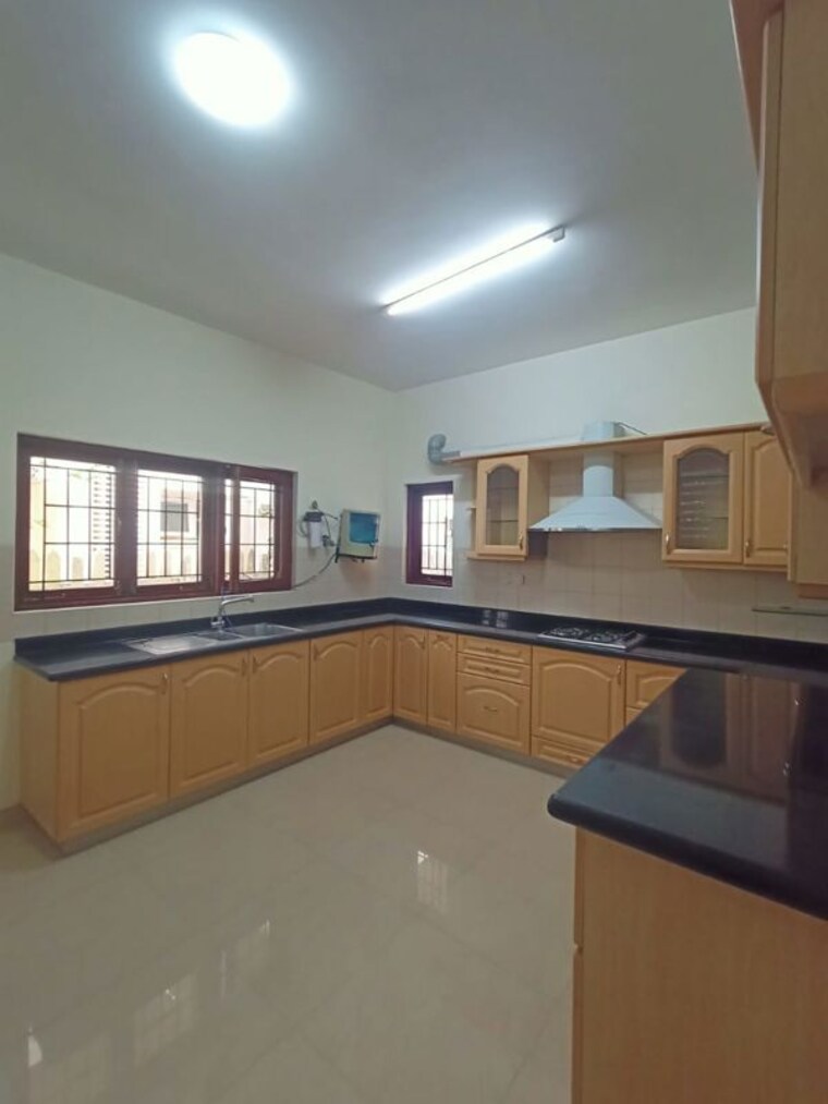 Kitchen, adarsh-palm-retreat 5 Bedroom 4000 Sq.Ft. Villa In Marathahalli Orr Bangalore 10544728